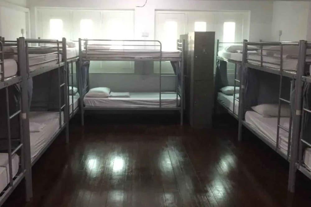 Checkers Backpackers Singapura
