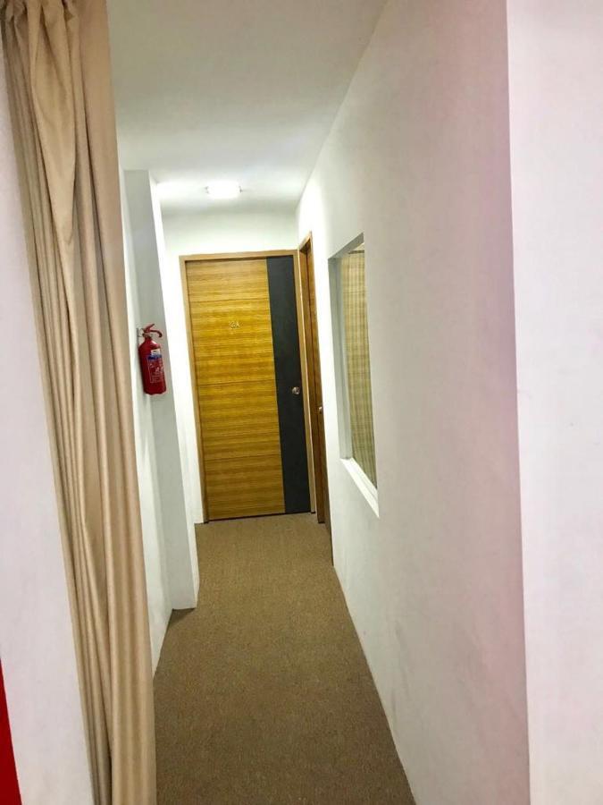 Asrama Checkers Backpackers